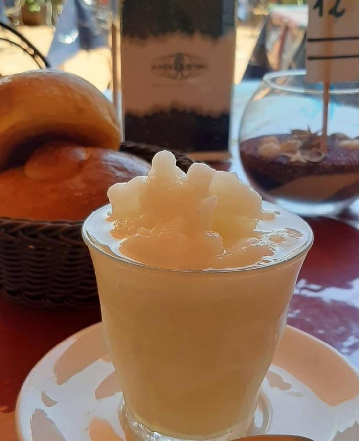 Torrevarata Vacanze Villa Santa Teresa Di Riva Eksteriør billede